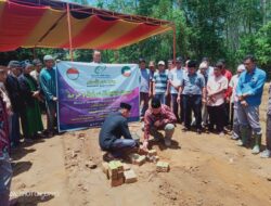 Peletakan Batu Pertama Pembagunan Mushola Ju’aidan Marsuq Wahurmah Desa Sedang