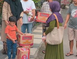 Gerak Cepat, Riska Jamila Bantu Korban Banjir Prabumulih