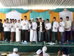 Bupati Popo Hadir Pada Haul Akbar Pondok Pesantren Tanjung Durian Buay Pemaca