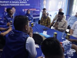 Bacabup Pakde Slamet Keseriusannya, Mengandeng Partai Demokrat 