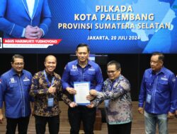 Terima SK Rekomendasi DPP Demokrat, Pasangan Yudha Pratomo – Baharuddin Resmi Berpasangan Di Pilwako Palembang