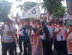 Tempuh Jarak 2 Km, Yudha – Bahar Sapa Pendukung Hingga Pedagang Di Kambang Iwak