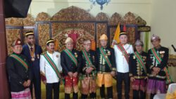 Sultan Palembang Anugerahkan Gelar Kebesaran Kepada Tokoh Nasional dan Internasional