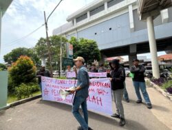 P2KP Laporkan Dugaan Korupsi di SMKN 4 Palembang ke Kejari Palembang