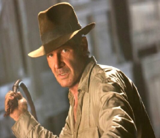 Harrison Ford Mengatakan Eksekutif Film Pernah Mengatakan Dia ‘Tidak Punya Masa Depan’ di Hollywood Kecuali Dia Mengubah 2 Hal