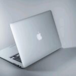 Meski Unggul, Kedua Macbook Air dan Pro Tetap Ada Perbedaan, Ini Penjelasannya!