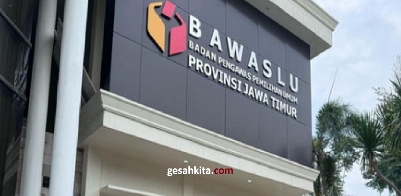 foto edit bawaslu jatim