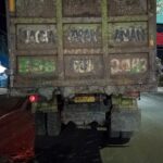 Akibat Tanah Berlumpur Jatuh di jalan Banyak pengendara Mengalami Kecelakaan