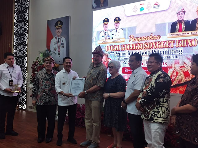 Songket Limar Bunga Cogan