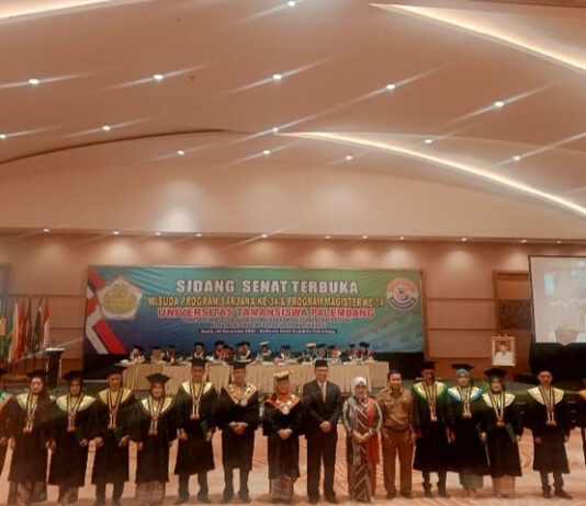 Unitas Palembang Wisuda 294 Lulusan Baru, Rektor Ajak Almuni Jaga Nama Baik Almamater dengan Kebanggan Unitas Palembang, Universitas Taman Siswa Palembang