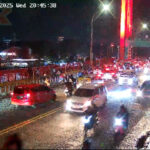 Arus Lalu Lintas Jembatan Ampera Padat Merayap Jelang Malam Pergantian Tahun
