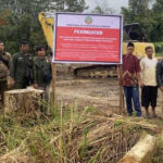 Kemenhut Segel 4 Korporasi dan 7 PHAT Terkait Temuan Barang Bukti Pemotongan Kayu Ilegal Kemenhut Segel 4 Korporasi