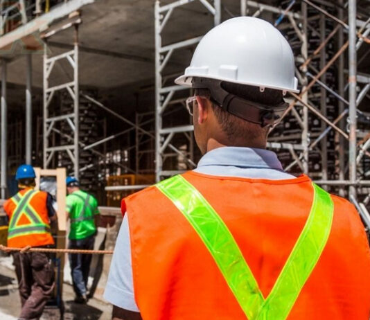 Tegakkan Disiplin Proyek, Pemkot Surabaya Blacklist Kontraktor yang Molor Pemkot Surabaya Blacklist Kontraktor