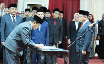Perkuat Sinergi Lewat Struktur Perangkat Daerah Hasil Penataan, Wali Kota Pasuruan Lantik Pejabat Baru Perangkat Daerah Hasil Penataan