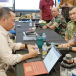 Percepat Penanganan Bencana, Mensesneg Tinjau Posko Logistik di Lanud Halim Perdanakusuma Percepat Penanganan Bencana