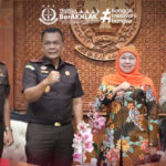 Perkuat Sinergi Hukum dan Pemerintahan, Kajati Jatim Agus Sahat ST Kunjungi Gubernur Khofifah di Grahadi Sinergi Hukum dan Pemerintahan