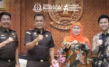Perkuat Sinergi Hukum dan Pemerintahan, Kajati Jatim Agus Sahat ST Kunjungi Gubernur Khofifah di Grahadi Sinergi Hukum dan Pemerintahan