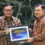 Terima Penghargaan Tokoh Kemanusiaan dan Perdamaian, Jusuf Kalla Singgung Logika Pedagang Selesaikan Konflik Tokoh Kemanusiaan dan Perdamaian