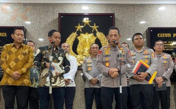 Kapolri Kerahkan Personel Selidiki Pelanggaran Terkait Temuan Kayu Gelondongan Pascabencana kayu gelondongan