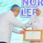 Target Zero ODOL 2027, Gubernur Khofifah Terima Penghargaan dari Menteri Perhubungan program penanganan kendaraan odol