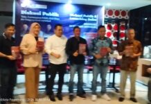 Diskusi Publik Dan Launching Buku Monolog Bahas Lemahnya Tradisi Intelektual Di Indonesia