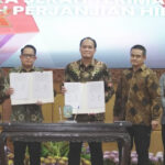 KPK Hibahkan Aset Rampasan Korupsi ke Pemprov Jatim dan Pemkab Mojokerto KPK Hibahkan Aset Rampasan