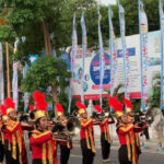 Kekompakan 32 Tim Drumband Pukau Warga dalam Kirab Budaya Banyuwangi 2026 Kejuaraan Drumband Kabupaten Banyuwangi