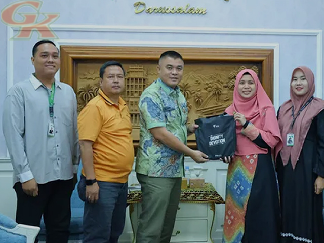 Penyaluran Paket Bantuan Penyaluran Paket Bantuan