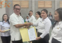 Bupati Nisel Resmi Serahkan SK PPPK-PW di Wilayah Lasori, Jangan Jadi Siluman Lagi SK PPPK-PW