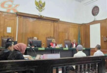 Sidang Perdana Kasus BPRS Mojo Artho, JPU Beberkan Siasat Informasi Fiktif Terdakwa Iwan dan Slamet Kasus BPRS Mojo Artho