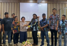 DPD IPK Karo Tunjukkan Kepedulian Serahkan Bantuan Pembangunan GBI Kineppen Pembangunan GBI Kineppen