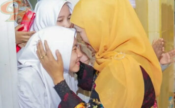 Gubernur Khofifah Hadiri Wisuda Tahfidz di Bangkalan, Apresiasi Sanad Ilmu Syaikhona Kholil Wisuda Tahfidz di Bangkalan